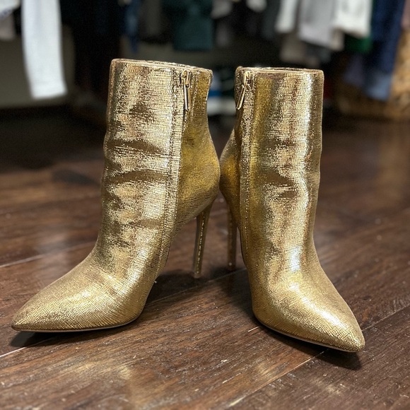 Sam Edelman gold bootie 6.5 - Picture 2 of 4